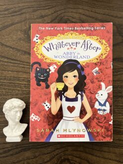 Alternative view of Whatever After: Abby in Wonderland (Special Edition)