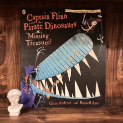 Alternative view of Captain Flinn and the Pirate Dinosaurs: Missing Treasure!
