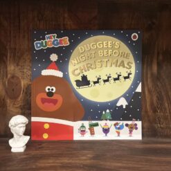 Alternative view of Hey Duggee: Duggee’s Night Before Christmas